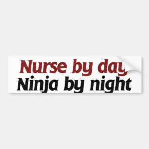 Autocollant De Voiture Infirmière par Ninja de jour par Nuit