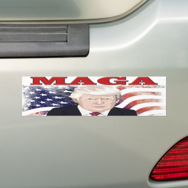 Autocollant De Voiture MAGA American Flag Trump texte rouge (En voiture)