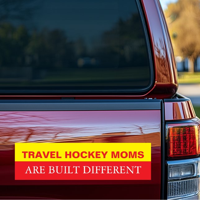 Autocollant De Voiture Travel Hockey Moms are Built Different (Travel Hockey Moms are Built Different Bumper Sticker)
