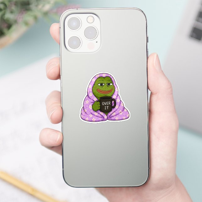 Autocollant Mème Grenouille Cozy Over It (Téléphone)