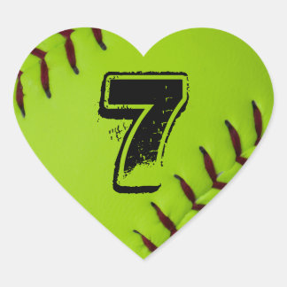 Autocollant personnalisé Softball Heart
