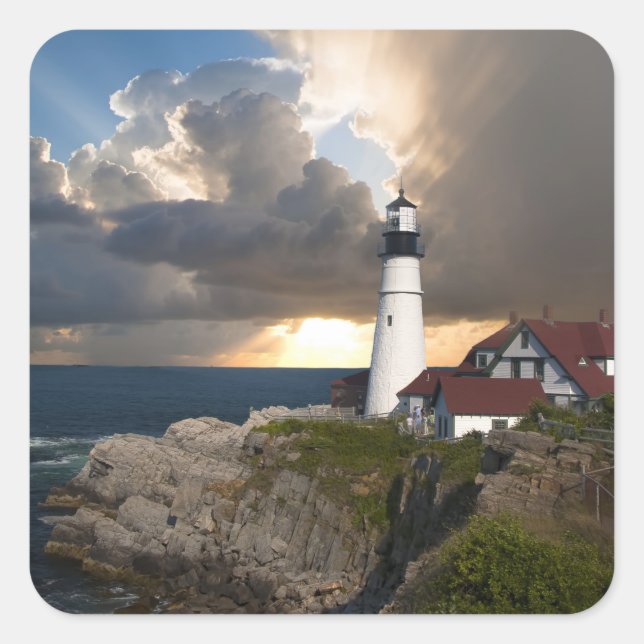 Autocollant phare magnifique au-dessus de l'océan (Devant)