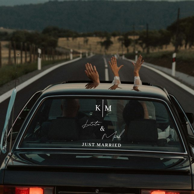 Autocollant Pour Fenêtre Custom Monogram Just Married Car Wedding Banner  (Custom Monogram Just Married Car Wedding Banner Window Cling)