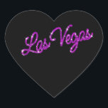 Autocollant pourpre Las Vegas<br><div class="desc">Cet autocollant de Las Vegas est accentué avec un type violet brillant sur un arrière - plan noir. Il fait partie de la collection Mariage Purple Las Vegas Sparkles,  et est parfait comme une enveloppe scellée ou une décoration de faveur.</div>