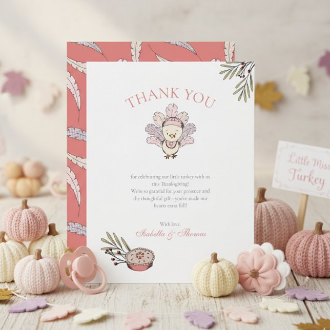 Automne Baby Girl Little Turkey Carte de remerciem (Cute Little Turkey Thanksgiving Baby Shower Thank You Card. Baby Turkey, Gingham Feathers, Pie, Leaf)