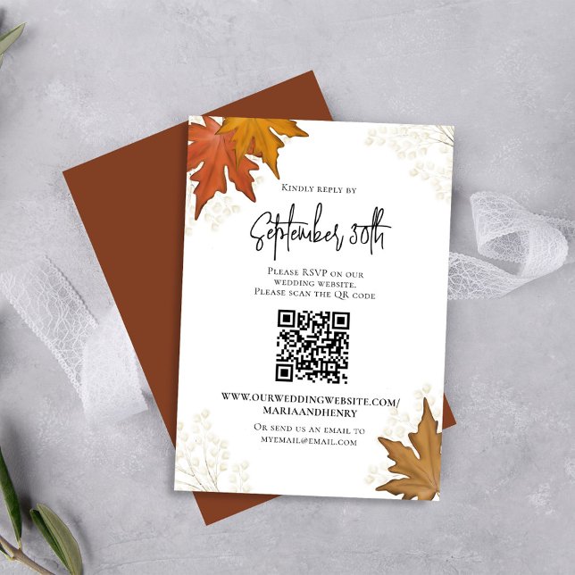 Automne Feuilles Mariage RSVP QR Code (RSVP enclosure card with elegant watercolor fall leaves.)