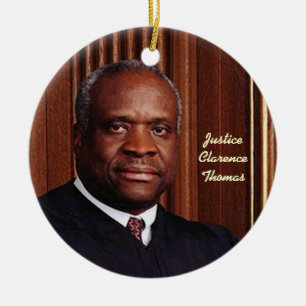 Avant : Ornements de Clarence Thomas de justice