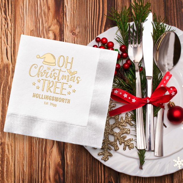 Avec Dorure Oh Noël Arbre Vacances Huile Stampé serviettes ("Oh Christmas Tree" Family Name and Year Established Santa Hat Typography Stamped Foil Napkins)