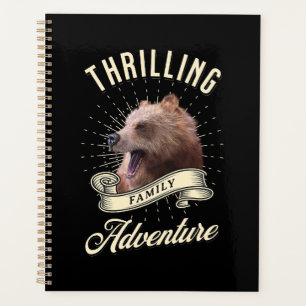 Aventure de famille palpitante dans l'ours sauvage