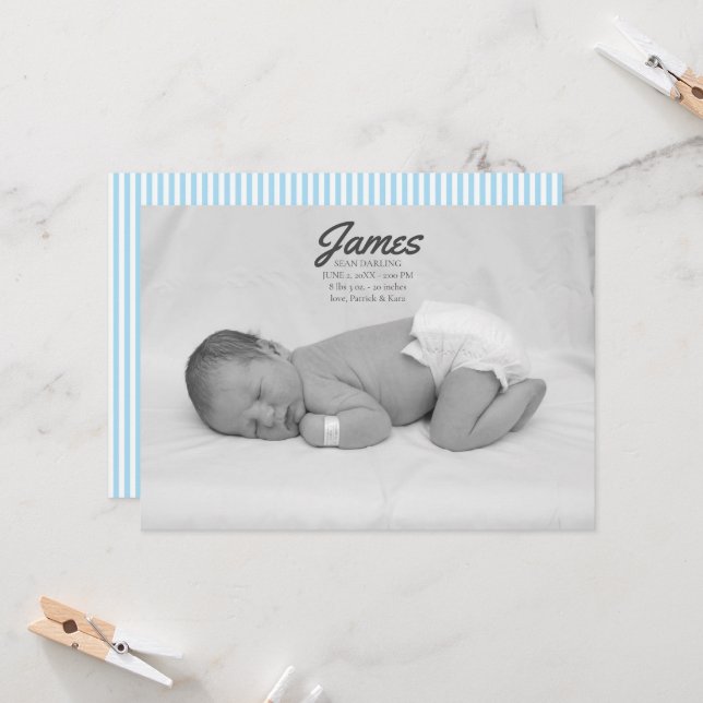 Baby Boy Blue Stripe Faire-part de naissance (Devant/Arrière en situation)