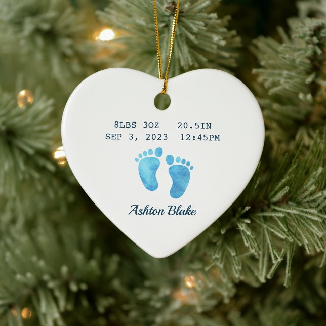 Baby Boy Keepsaké Nouveau-né Statistiques Ornement (Baby Boy Keepsake Newborn Stats Heart Ornament Watercolor Footprints)