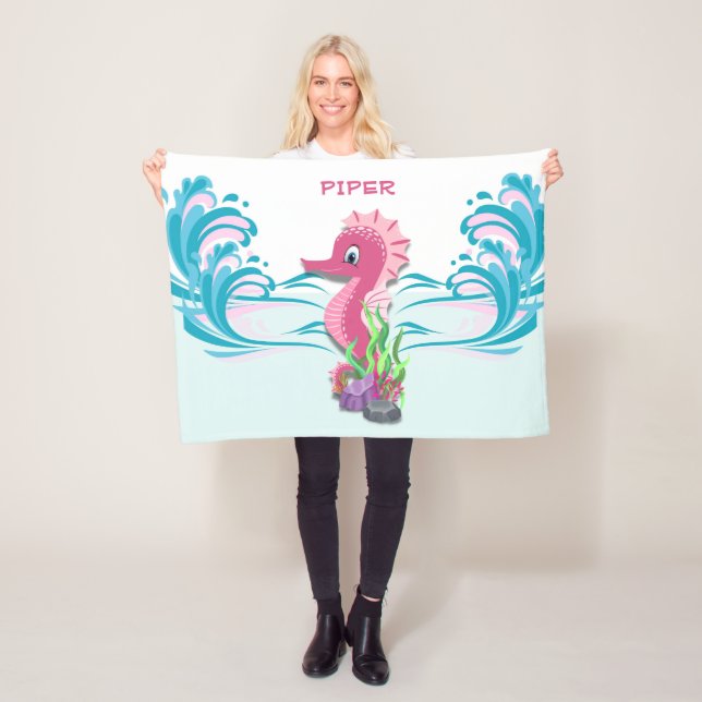 Baby Seahorse | Couverture en polaire personnalisé (En situation)
