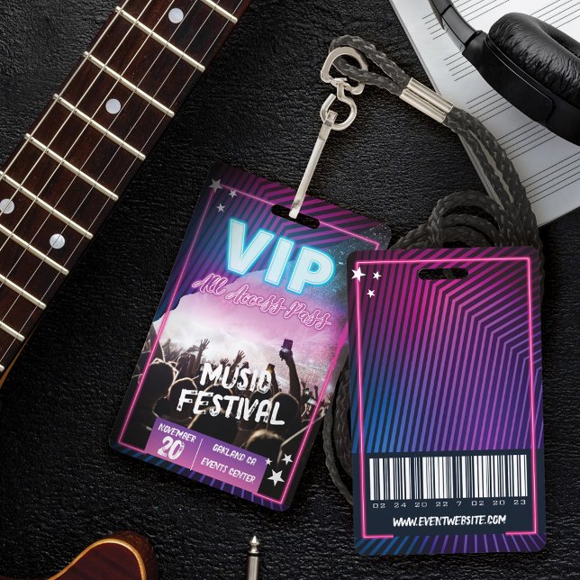 Badge Amusant violet rose Neon VIP All Access Pass Conce (Fun Purple Pink Neon VIP All Access Pass Concert Badge)