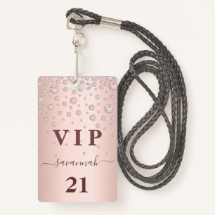 Badge Anniversaire rose or rose monogramme vip luxe badg