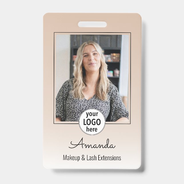 Badge Beige Blush Minimal Elegant Photo Lashes (Avant)