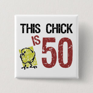 Badge Carré 5 Cm 50e anniversaire drôle pour les femmes