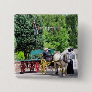 BADGE CARRÉ 5 CM ANGLETERRE VICTORIENNE