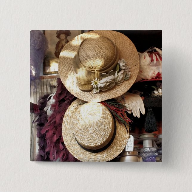 BADGE CARRÉ 5 CM ANGLETERRE VICTORIENNE (Devant)