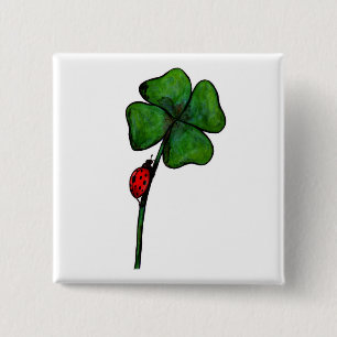 Badge Carré 5 Cm aquarelle coccinelle sur quatre feuilles de trèfle