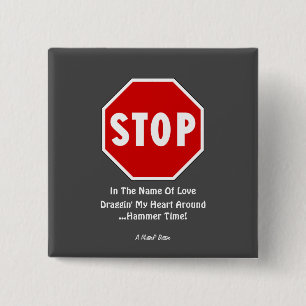 Badge Carré 5 Cm ARRÊTER... Bouton MisterP