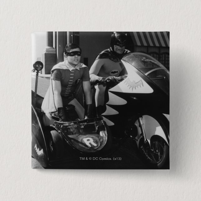 Badge Carré 5 Cm Batman et Robin en Batcycle (Devant)