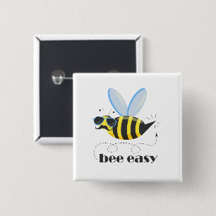 Badge Carré 5 Cm Bee caractère avec mustache lunettes de soleil Bee