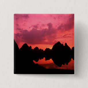 Badge Carré 5 Cm Belle couleur au coucher du soleil sur des montagn
