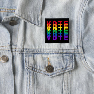 Badge Carré 5 Cm Bouton Carré VOIR lettres arc-en-ciel