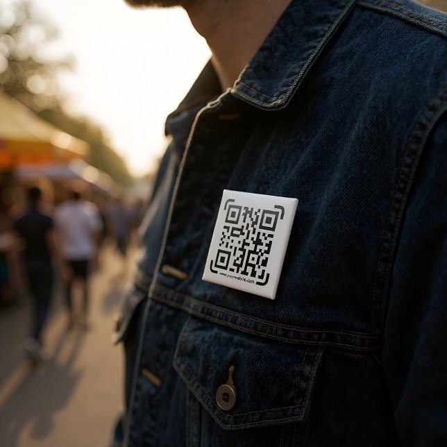 Badge Carré 5 Cm Business Scan Me QR Code Website Modern Simple (Créateur téléchargé)