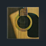 Badge Carré 5 Cm Cadeau pour musicien guitariste<br><div class="desc">Cette oeuvre de guitare vintage est adaptée aux joueurs de guitare qui aiment jouer de la guitare. elle peut être offerte en cadeau à un petit ami, une petite amie, ou un papa pour un anniversaire, une fête des pères ou une Saint-Valentin. Le design rétro propose un cadeau vintage cool...</div>