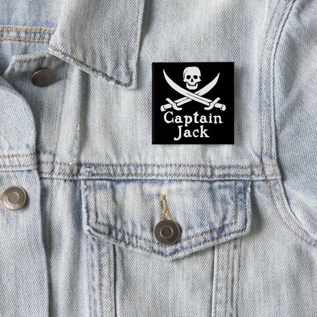 Badge Carré 5 Cm Capitaine Jack (En situation)