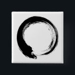 Badge Carré 5 Cm Cercle Zen Enso<br><div class="desc">Zen Spirit & Enso,  Zen Circles. Enso est un mot japonais signifiant "cercle" et un concept fortement associé au zen. Il symbolise l'Absolu,  l'illumination,  la force,  l'élégance,  l'Univers et le vide ; il peut aussi symboliser l'esthétique japonaise elle-même.</div>
