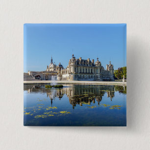 Badge Carré 5 Cm Château de Chantilly avec réflexion dans un étang