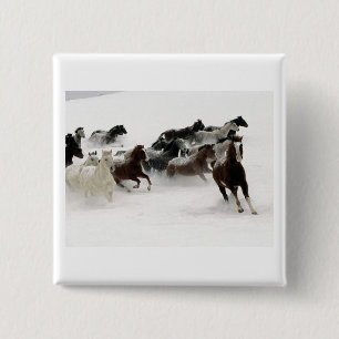 Badge Carré 5 Cm Chevaux dans la neige