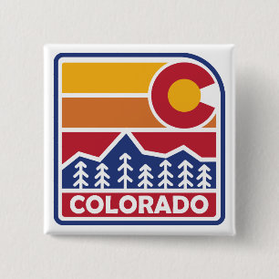 Badge Carré 5 Cm Colorado Drapeau Montagne et arbres