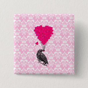Badge Carré 5 Cm Corbeau et cœur sur damas rose