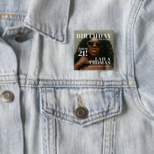 Badge Carré 5 Cm Couverture de magazine de fête d'anniversaire sur