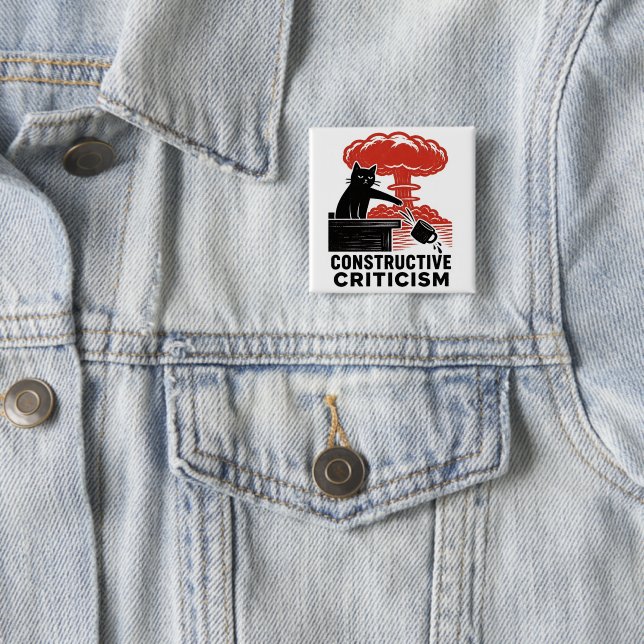 Badge Carré 5 Cm Critique constructive de chat drôle Linogravure Me (En situation)