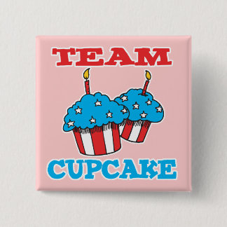 BADGE CARRÉ 5 CM CUPCAKE D'ÉQUIPE
