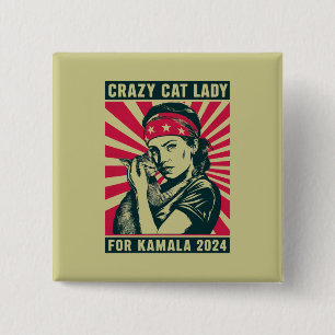 Badge Carré 5 Cm Dame Du Chat Fou Pour Kamala 2024