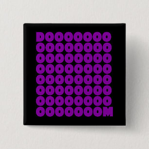 Badge Carré 5 Cm Doom en violet