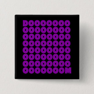 Badge Carré 5 Cm Doom en violet