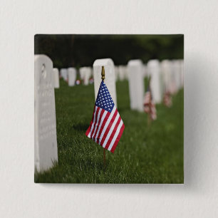 Badge Carré 5 Cm Drapeaux américains sur les tombes de vétérans amé