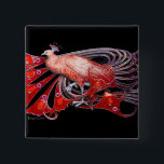 BADGE CARRÉ 5 CM ELÉGANT PEACOCK EN ROUGE, NOIR<br><div class="desc">Design numérique par Bulgan Lumini. Partie de la nouvelle collection ARCADIA.</div>