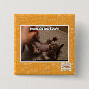 Badge Carré 5 Cm Engagez le mode minuscule d'attaque !