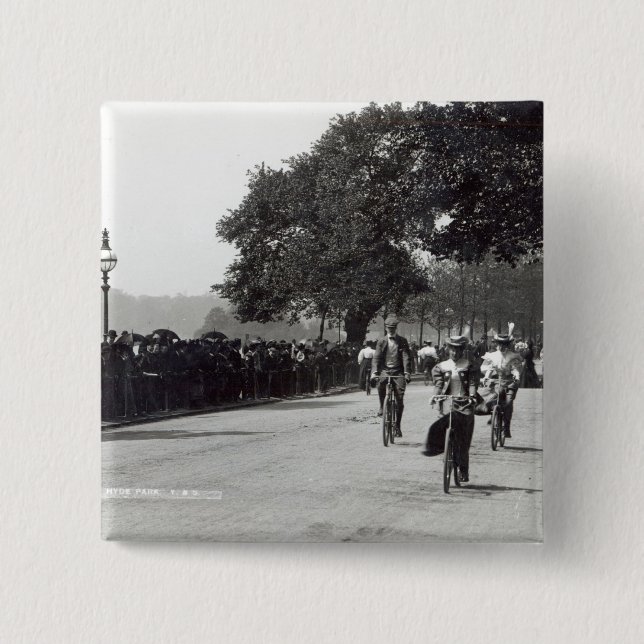 Badge Carré 5 Cm Faisant un cycle dans Hyde Park, c.1910 (Devant)
