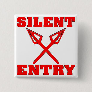 Badge Carré 5 Cm Flèches croisées Entrée silencieuse