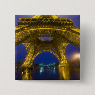 Badge Carré 5 Cm France, Paris. Tour Eiffel illuminée à