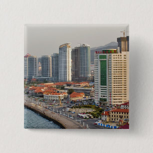 Badge Carré 5 Cm Front de mer avec la skyline de la ville de Yantai