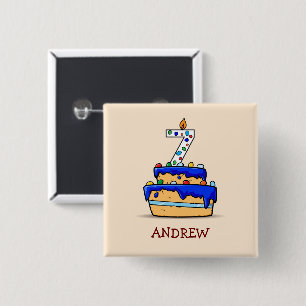 Badge Carré 5 Cm Garçon 7e anniversaire, 7 sur un gâteau bleu sucré